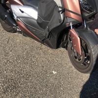 Coprigambe yamaha xmax 300