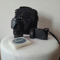 Sony a6000 + 18-105 F4 + Borsa + ND + Protezione