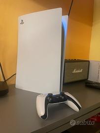 PS5 in perfette condizioni -completa di tutto-