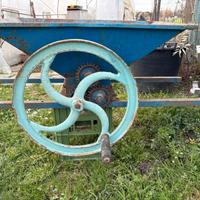 Pigiatrice uva manuale