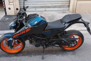 KTM 125 Duke 2024