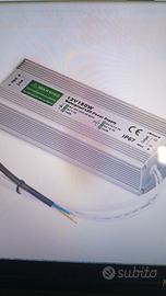 trasformatore alimentatore 12volt 150 watt luci le