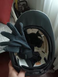 cap e guanti da equitazione per ragazzina 