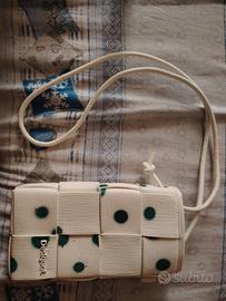 porta cellulare desigual