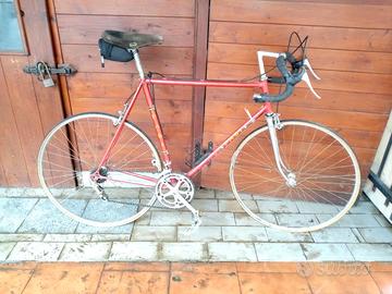 Bici da corsa PASI rosso metallizzato