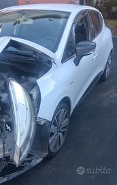 RICAMBI USATI RENAULT CLIO 900 BENZ SIGLA MOTORE H