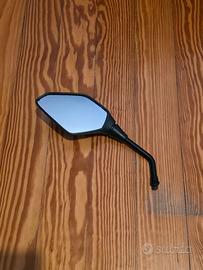 Brutale 675 specchietto 