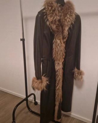 Cappotto lungo in pelle e pelliccia 