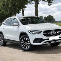 Ricambi mercedes gla #1071