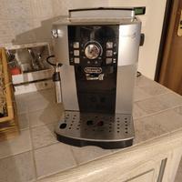 macchina caffè De longhi