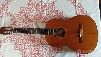 chitarra classica Aria a-554