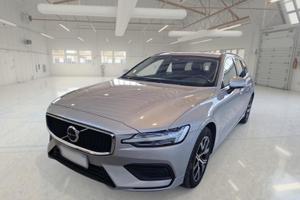 VOLVO V60 B4 D AUTOMATICO CORE STATION WAGON