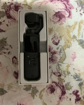 Poket camera