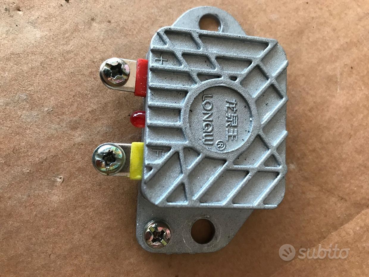Sistema Di Ricarica E Avviamento Alternatore Raddrizzatore Regolatore Sostituzione