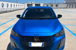 Peugeot 208 modello allure