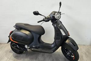 VESPA GTS 125 SUPER SPORT