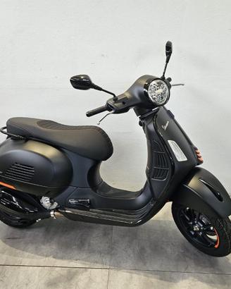 VESPA GTS 125 SUPER SPORT