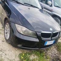 Si Vende BMW e90