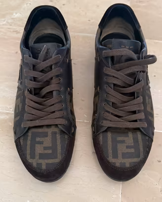 Scarpe Fendi 41