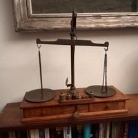 Bilancia antica da farmacia