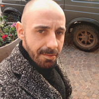 Copywriter, articolista, smm e scrittore