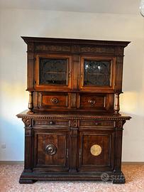 Vetrina in legno massello