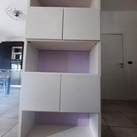 Libreria e cassettiera cameretta