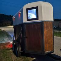 Trailer per cavalli due posti