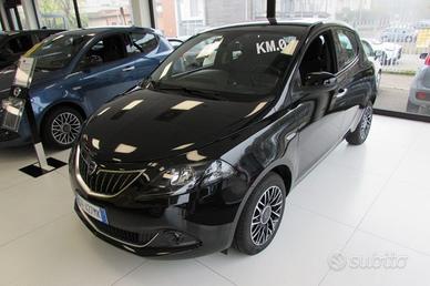 LANCIA Ypsilon 1.0 FireFly 70cv Hybrid Platino -