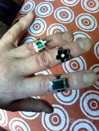 Anelli bigiotteria in acciaio con smalto e pietre