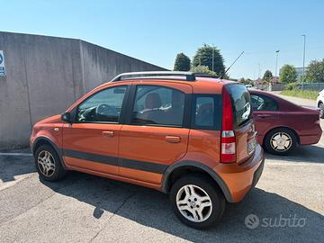Panda 1.2 60cv morore con soli 120  mila km