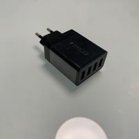 Caricabatterie USB 4 porte multiplo