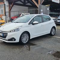 Peugeot 208 PureTech 82 5p. GPL Allure