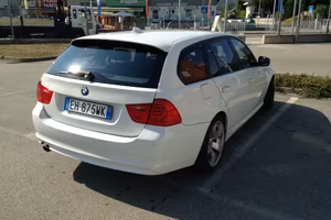 BMW serie 318 d touring