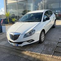 Lancia Delta 1.4 T-Jet 120 CV Platino Ecochic GPL