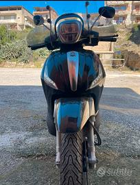 Beverly 350 sport turing i.e come nuovo