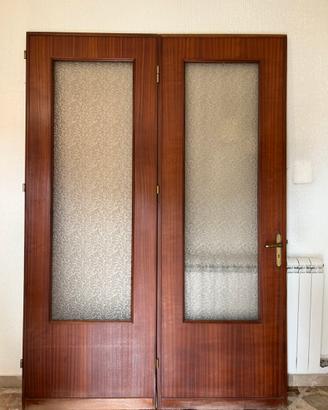 Porta doppia da interno a battente in legno+ vetro