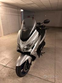 Suzuki Burgman 400 ABS fari Led