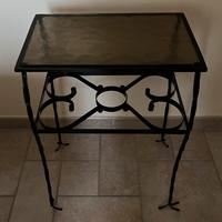 Tavolino in ferro battuto