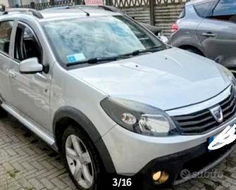 dacia Sandero stepway gpl 1.6 benzina 