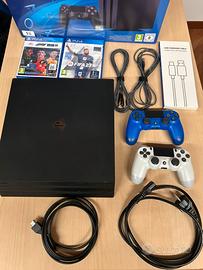 PS4 Pro 1TB + 2 controller + 2 giochi
