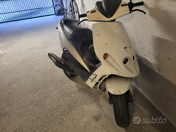 Malaguti Phantom F12 LC 50cc 2000 - Moto e Scooter In vendita a Novara