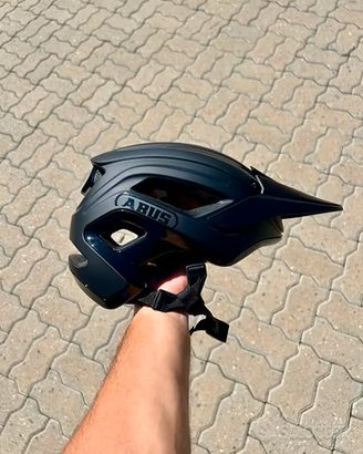 CASCO MTB ABUS CLIFFHANGER