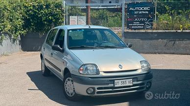 Renault Clio 1.2 cat 5 porte RT
