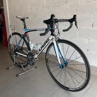 Bici da strada cube agree ec70sl race