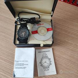 Orologio con telecamera 