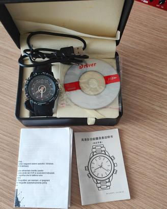 Orologio con telecamera 