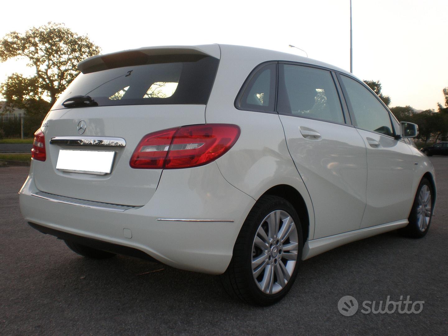 Mercedes-Benz Class B 2014 photo 2