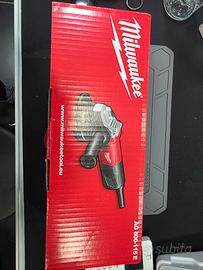 smerigliatrice milwaukee 