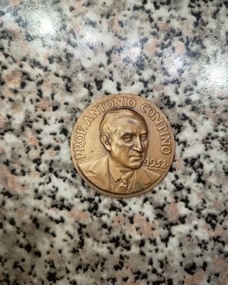 medaglia medico dottore chirurgo Antonio Contino 
